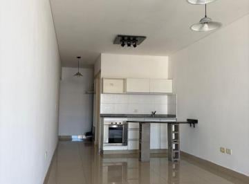 Departamento de 1 ambiente, Flores · Amplio y Luminoso Monoamiente Balcon
