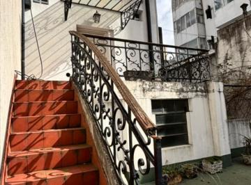 Casa · 120m² · 6 Ambientes · Local U Oficina con Vivienda