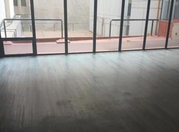 Oficina comercial · 410m² · 3 Ambientes · 1 Cochera · Oficina en Alquiler - Piso - San Nicolás