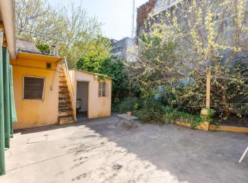 PH · 85m² · 3 Ambientes · Venta PH 3 Amb con Patio a Reciclar en Caseros