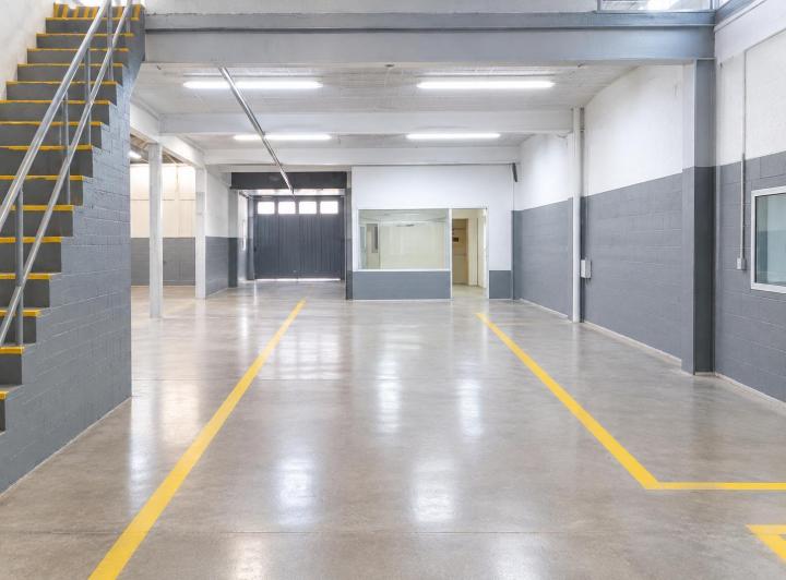 Bodega-Galpón · 900m²