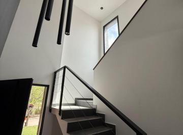 Casa de 4 ambientes, Córdoba · Casa 3 Dorm. en Venta | Comarca de Allende