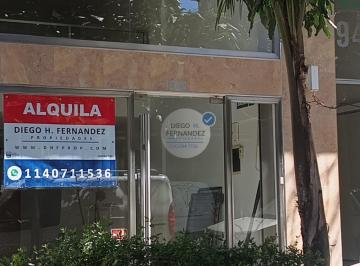 Local comercial · 42m² · Local con Entrepiso en Excelente Cuadra Comercial Villa Santa Rita.