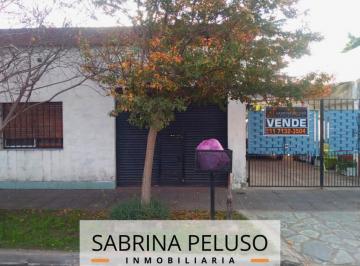 Casa · 430m² · 3 Ambientes · 4 Cocheras · Venta Casa Ituzaingo