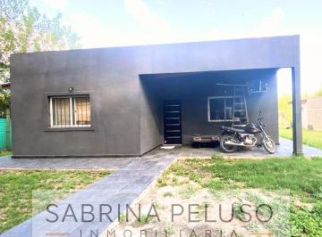 Casa · 830m² · 4 Ambientes · Venta Casa La Reja