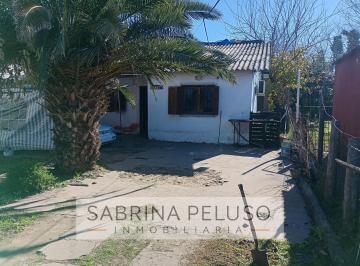 Casa · 80m² · 4 Ambientes · 1 Cochera · Venta Casa en Moreno a 100 m de Colectora Aut. Acceso Oeste