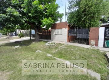 Casa · 1m² · 4 Ambientes · 2 Cocheras · Casa en Moreno a m de Ruta 25 y Acceso Oeste