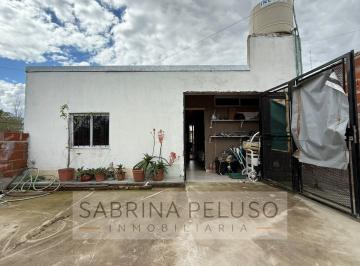 PH · 85m² · 2 Ambientes · PH en Moron
