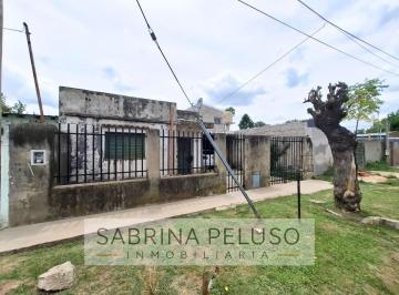 Casa · 400m² · 4 Ambientes · 2 Cocheras · Venta Casa Moreno - Trujui