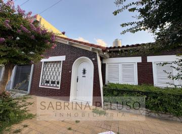 Casa · 68m² · 3 Ambientes · Casa en PH 3 Ambientes en Venta a Refaccionar en Haedo Norte