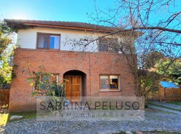 Casa · 180m² · 6 Ambientes · 4 Cocheras · Venta Casa Barrio Cerrado El Casco de Moreno