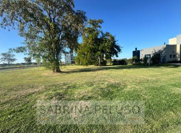 Terreno · 800m² · Lote en Venta Prados del Oeste Esquina Único en La Cuadra