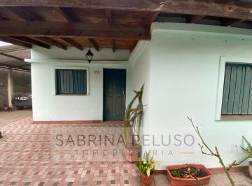 Casa · 200m² · 3 Ambientes · 1 Cochera · Venta Casa Frente y Fondo en Merlo Pompeya | Anticipo y Cuotas