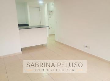 Departamento · 42m² · 2 Ambientes · 1 Cochera · Alquiler Departamento 2 Amb. con Cochera Complejo Solares - Moreno