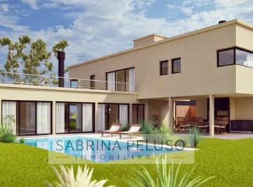 Casa · 150m² · 4 Ambientes · 1 Cochera · Casa en Venta en Prados del Oeste