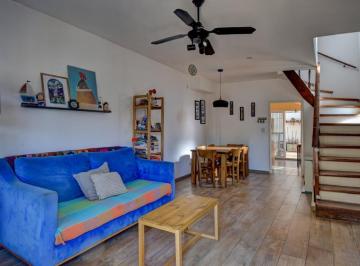 PH · 64m² · 3 Ambientes · PH de 3 Ambientes en Venta en Martinez Reciclado a Nuevo