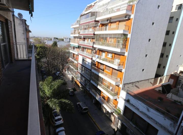 Departamento · 100m² · 5 Ambientes · 1 Cochera