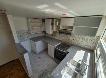 Departamento · 42m² · 3 Ambientes · Departamento Refaccionado de 3 Ambientes en Venta en Velez Sarfield. Apto Credito