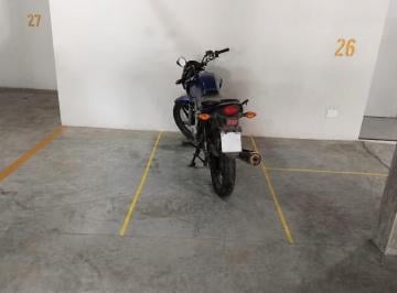 Garage , Villa Pueyrredón · Alquiler Cochera Fija Para Moto - Control Remoto - Portón Automático