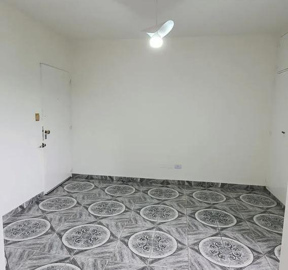 Departamento en Alquiler - Monoambiente 1 Baño - 24 m - Parque Chacabuco