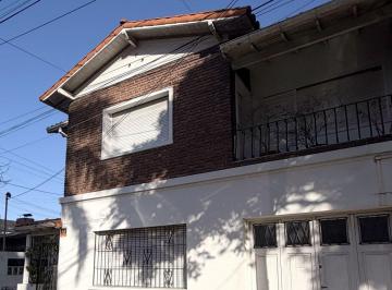 PH de 5 ambientes, San Isidro · PH Tipo Dúplex de 5 Ambientes con Cochera y Sin Expensas en Martínez