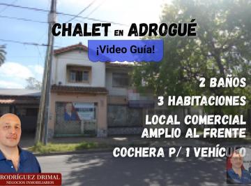 Casa · 190m² · 4 Ambientes · 1 Cochera · Casa con 3 Dorm., Local Comercial y Garage!