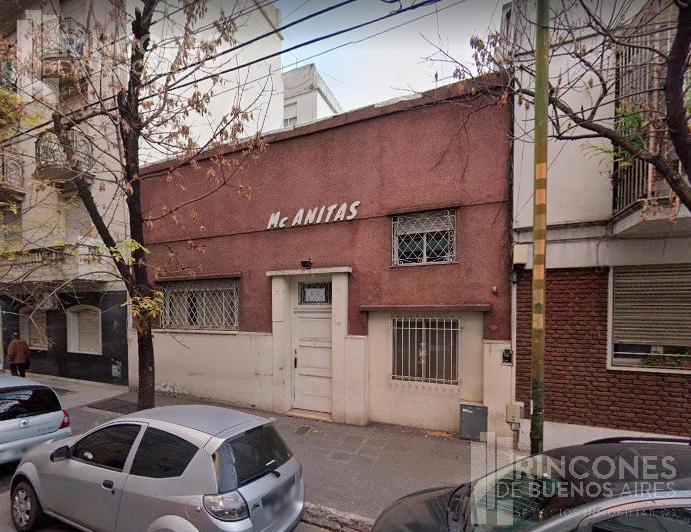 Terreno · 200m² · 5 Ambientes