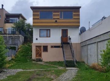 Departamento · 70m² · 3 Ambientes · 2 Cocheras · Departamento en Alquiler
