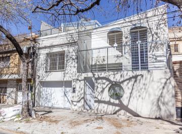 Casa · 126m² · 4 Ambientes · 1 Cochera · Venta Casa 3 Dorm. en Pichincha Rosario