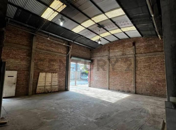 Bodega-Galpón · 140m² · 1 Ambiente