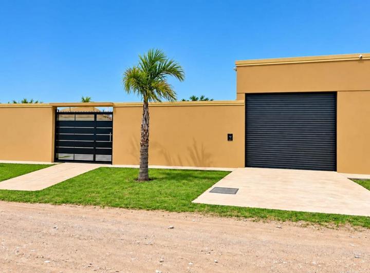 Casa · 200m² · 3 Ambientes · 1 Cochera
