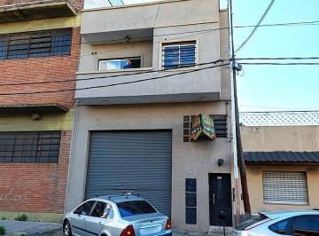 Departamento · 70m² · 3 Ambientes · Departamento en Alquiler en Lanús Oeste 3 Ambientes