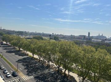 Departamento de 2 ambientes, Recoleta · Departamento en Venta en Recoleta 2 Amb Al Frente con Cochera