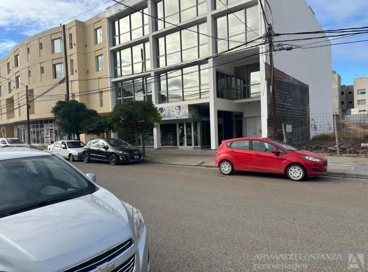 Oficina comercial · 69m²
