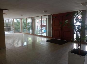 Departamento de 4 ambientes, Ciudad de Mendoza · Departamento en Venta Primera Seccion