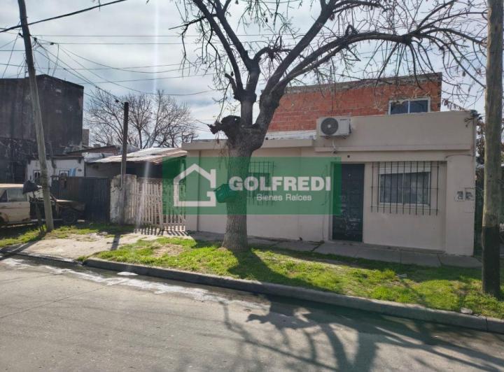 Casa · 150m² · 7 Ambientes · 2 Cocheras