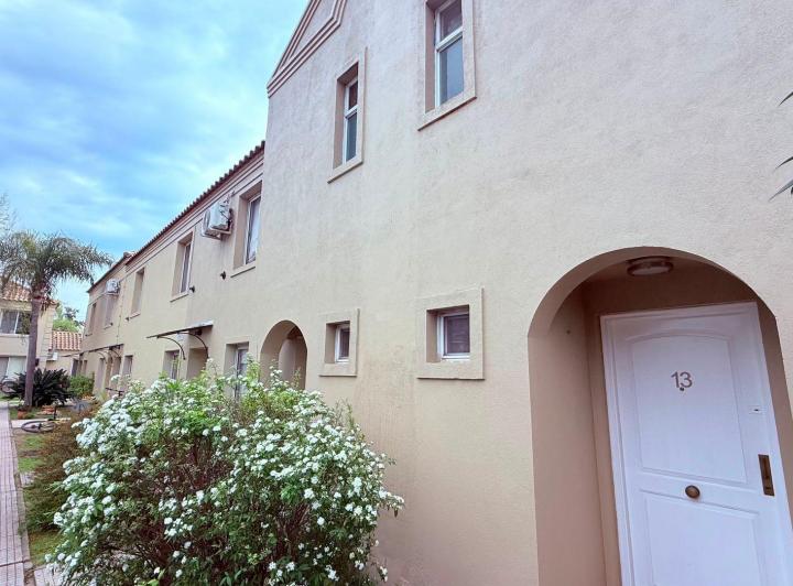 PH · 73m² · 4 Ambientes · 1 Cochera
