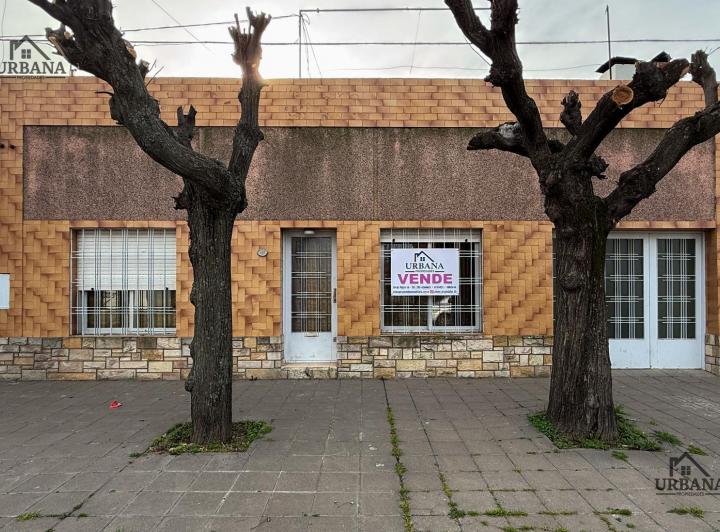Casa · 238m² · 3 Dormitorios · 1 Cochera