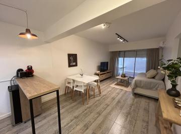 Departamento · 55m² · 2 Ambientes · Hermosa Dos Ambientes Refaccionado - Gran Oportunidad - Temporal Paraguay 900