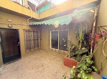 PH · 45m² · 2 Ambientes · Venta PH 2 Ambientes Patio Terraza Caseros