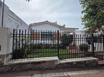 Casa · 158m² · 8 Ambientes · 1 Cochera · Casa en Cosquin