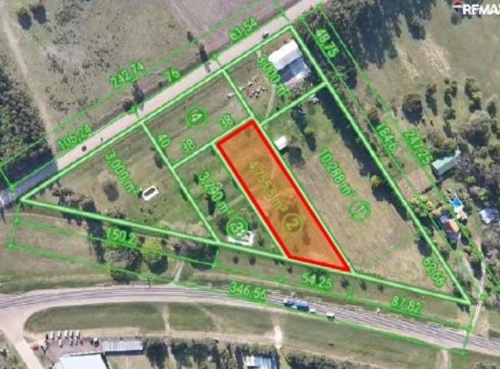 Terreno · 4755m²