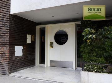 Departamento de 2 ambientes, Parque Centenario · 2 Ambientes Buen Estado