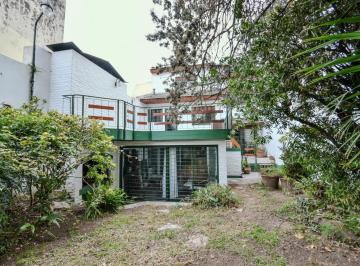 Casa · 250m² · 6 Ambientes · 2 Cocheras · Venta Casa 6 Ambientes en Liniers | Garage Patio Terraza | Excelente Potencial