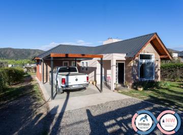 Casa · 158m² · 3 Ambientes · 1 Cochera · Casa en Bertone 2 Villa General Belgrano
