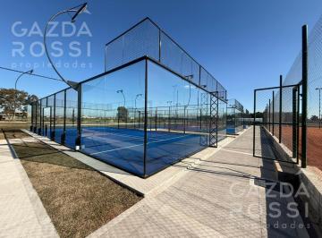 Terreno · 700m² · Oportunidad Lote Interno 700 m² a La Venta en Saint Thomas Chico!