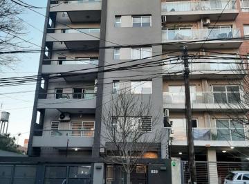 Departamento de 2 ambientes, Morón · Departamento 2 Ambientes y Cochera en Alquiler en Morón