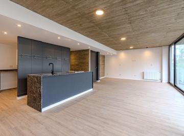 Departamento · 87m² · 4 Ambientes · 1 Cochera · Venta - Departamento Piso Exclusivo de Dos Dorm. con Cochera a Estrenar, Zona Rio, Rosario.
