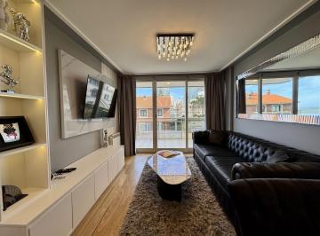 Departamento · 70m² · 2 Ambientes · Departamento Reciclado en Playa Chica en Alquiler