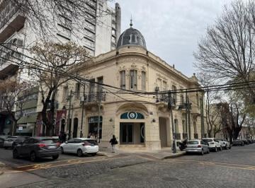 Oficina comercial · 90m² · 5 Ambientes · Ituzaingo y Juan Jose Diaz - Oficina en Alquiler - Ideal Estudio